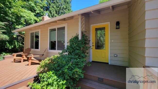 7848 128th Ave NE in Kirkland, WA - Building Photo - Building Photo