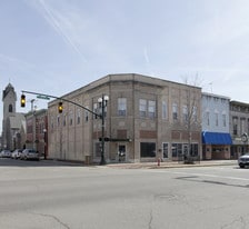 50-52 S Main St in London, OH - Building Photo