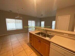 3000 Calla Lilly Ln in Farmington, NM - Building Photo - Building Photo