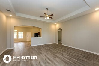 1906 Uhl Rd in Glenn Heights, TX - Building Photo - Building Photo