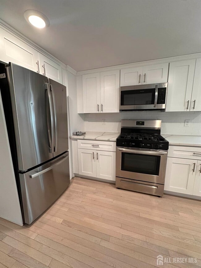 property at 42 S Louis St