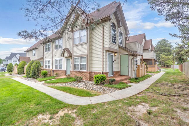 3816 Holston River Reach, Unit Wimbledon Chase Condos in Portsmouth, VA - Building Photo - Building Photo