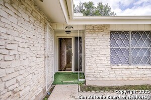 206 Meadow Path Dr in San Antonio, TX - Building Photo - Building Photo