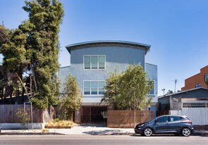630 Rose Ave Apartments