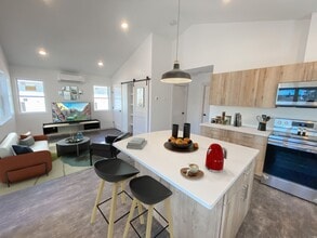 3928 Trinity Rd in Duluth, MN - Building Photo - Building Photo