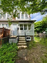 13 Kern St in Collingdale, PA - Building Photo