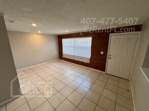906 S Holly Ave in Sanford, FL - Building Photo - Building Photo