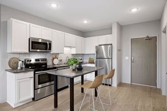 Archer Apartments in Minneapolis, MN - Building Photo - Interior Photo