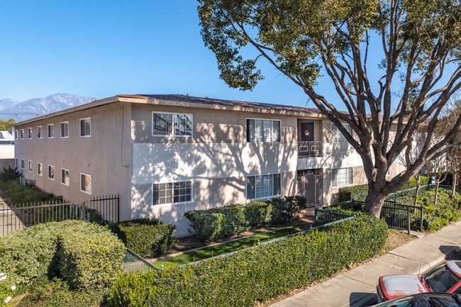 1336 W Stoneridge Ct.