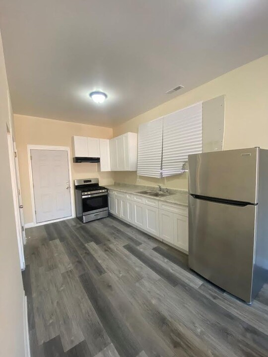 1434 W Flournoy St in Chicago, IL - Building Photo