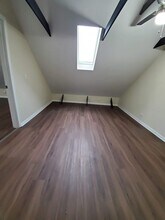 2228 S Sawyer Ave in Chicago, IL - Building Photo - Building Photo