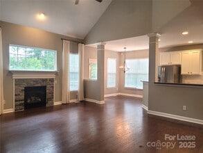 5618 Branthurst Dr in Charlotte, NC - Building Photo - Building Photo