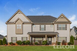 212 Sapphire St in Mcdonough, GA - Building Photo