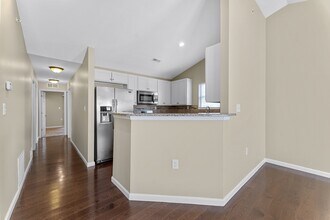 4110 Rosalia Ln in Monroe, MI - Building Photo - Building Photo