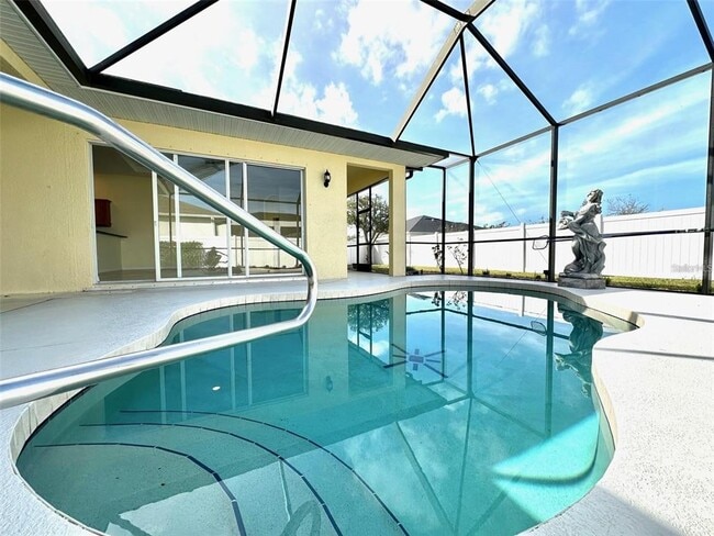 9423 Rosebud Cir in Port Charlotte, FL - Building Photo - Building Photo