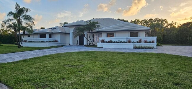 property at 21046 N Sweetwater Ln