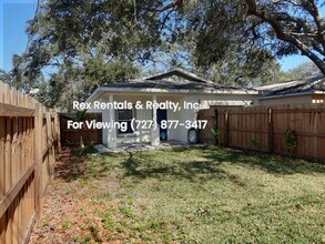 3934 Dartmouth Ave N in St. Petersburg, FL - Building Photo - Building Photo