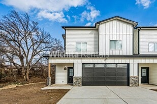 1342-1342 S 143rd St E in Wichita, KS - Building Photo