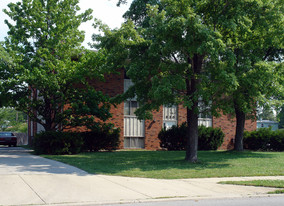 830 W Alexis Rd Apartments