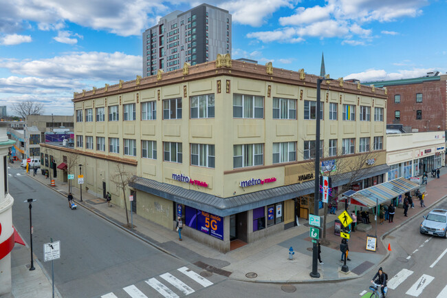 576-580 Massachusetts Ave