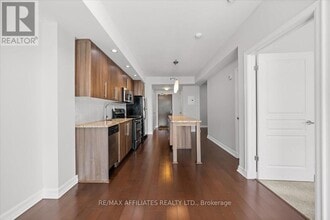 238 Besserer St in Ottawa, ON - Building Photo - Building Photo