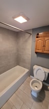 9210 N Connechusett Rd in Tampa, FL - Building Photo - Building Photo