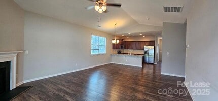 6828 Pennyroyal Wy in Charlotte, NC - Building Photo - Building Photo