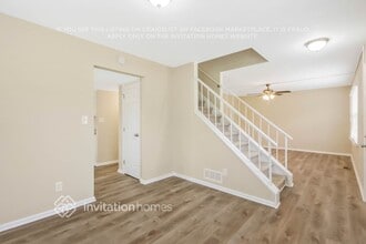 4116 Emerald Lake Dr in Decatur, GA - Foto de edificio - Building Photo