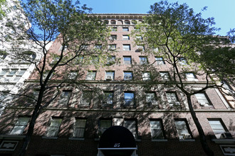 115-119 E 82nd St in New York, NY - Building Photo - Building Photo