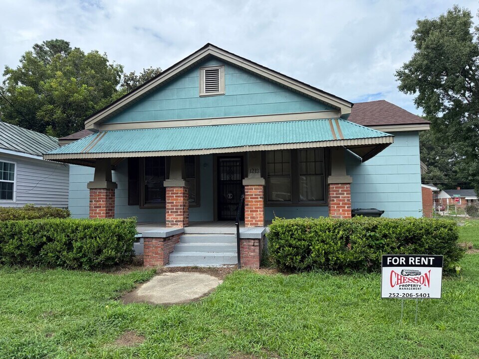 1213 Washington St E in Wilson, NC - Building Photo
