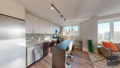 178-02 Hillside Ave. in Queens, NY - Building Photo - Building Photo