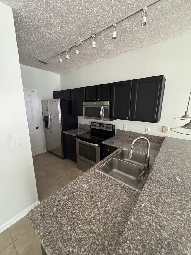 454 Sherwood Oaks Dr in Orange Park, FL - Building Photo - Building Photo