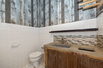 126 W 25th St in New York, NY - Building Photo - Interior Photo