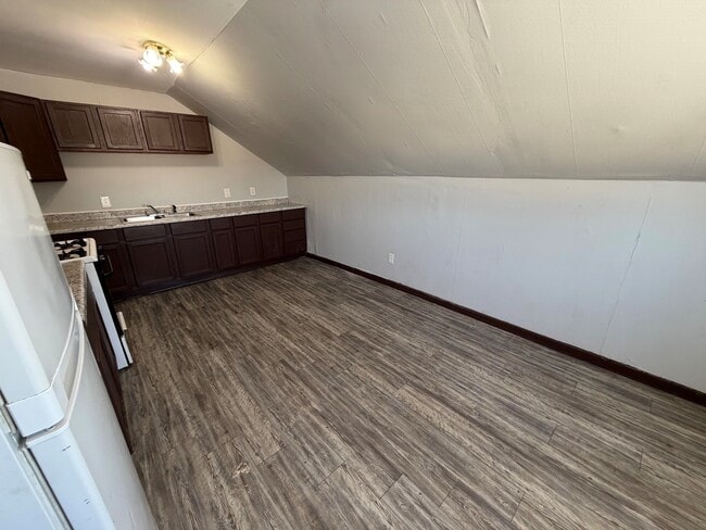 4 Cronkhite Ave in Danville, IL - Building Photo - Building Photo