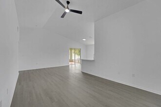 528 Drayton Rd in Winter Haven, FL - Building Photo - Building Photo