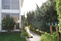 2104 Huntington Ln in Redondo Beach, CA - Foto de edificio - Building Photo