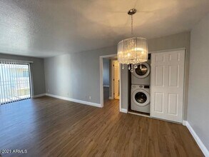 16635 N Cave Creek Rd-Unit -227 in Phoenix, AZ - Building Photo - Building Photo