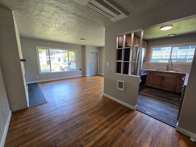 1214 20th Ave, Unit 1214