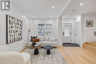 86 Albertus Ave in Toronto, ON - Building Photo - Building Photo