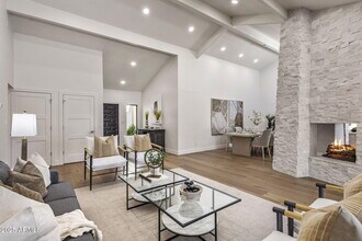 7339 E Solano Dr in Scottsdale, AZ - Building Photo - Building Photo