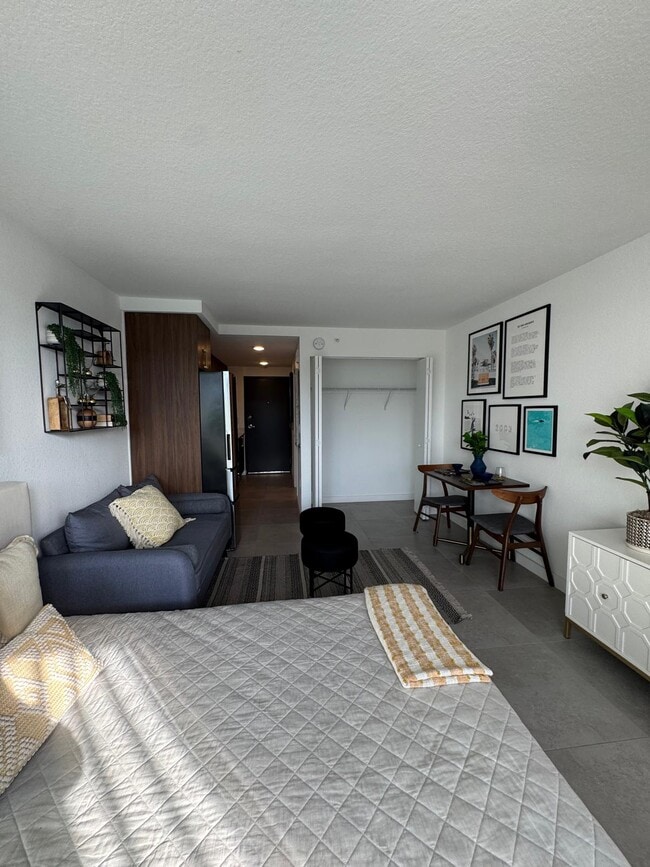 property at 1161 W 46th St