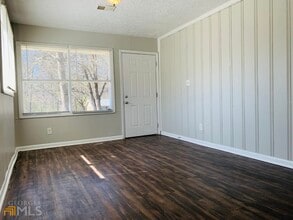 6102 E Fayetteville Dr in Riverdale, GA - Building Photo - Building Photo