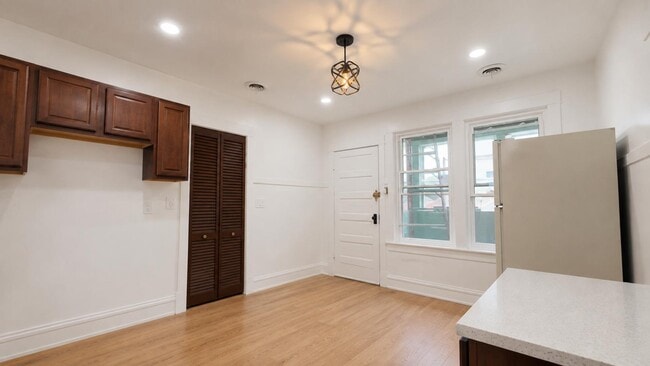 property at 5311 W Berenice Ave