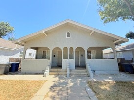 55 W 18th St in Merced, CA - Building Photo