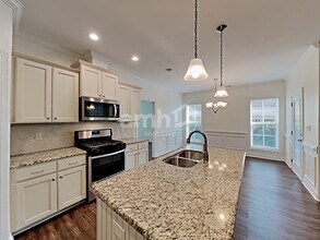 756 Varina Ln in Fuquay Varina, NC - Building Photo - Building Photo