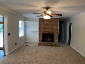 5629 Kuykendall Rd in Charlotte, NC - Building Photo - Building Photo