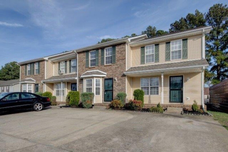 2107 Ringgold Ct in Clarksville, TN - Building Photo