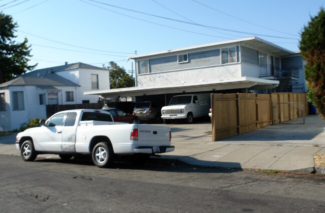 1509 Pennsylvania Ave in Richmond, CA - Building Photo - Building Photo