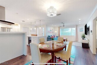 1315 Morningside Dr in Naples, FL - Building Photo - Building Photo