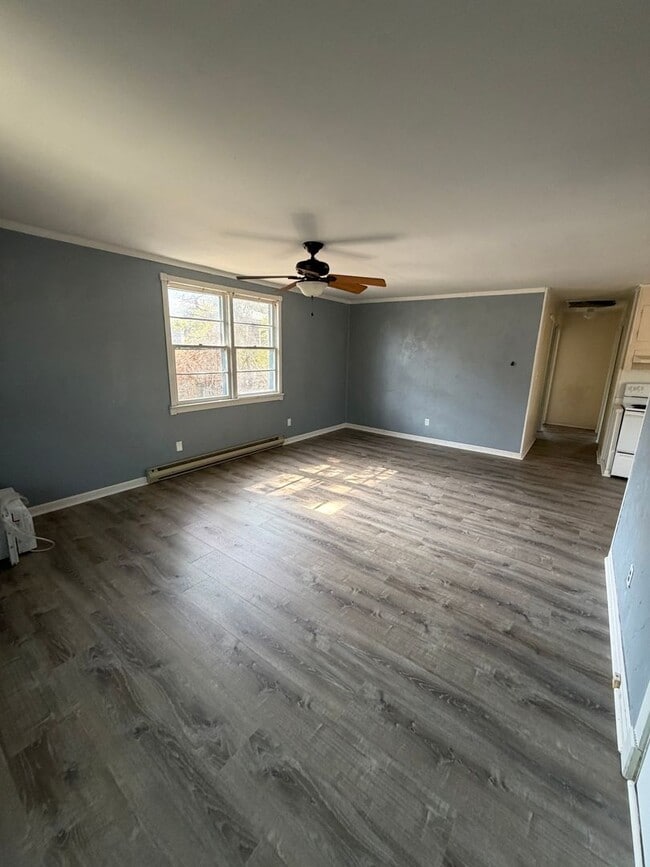 property at 106 S Colony Cir